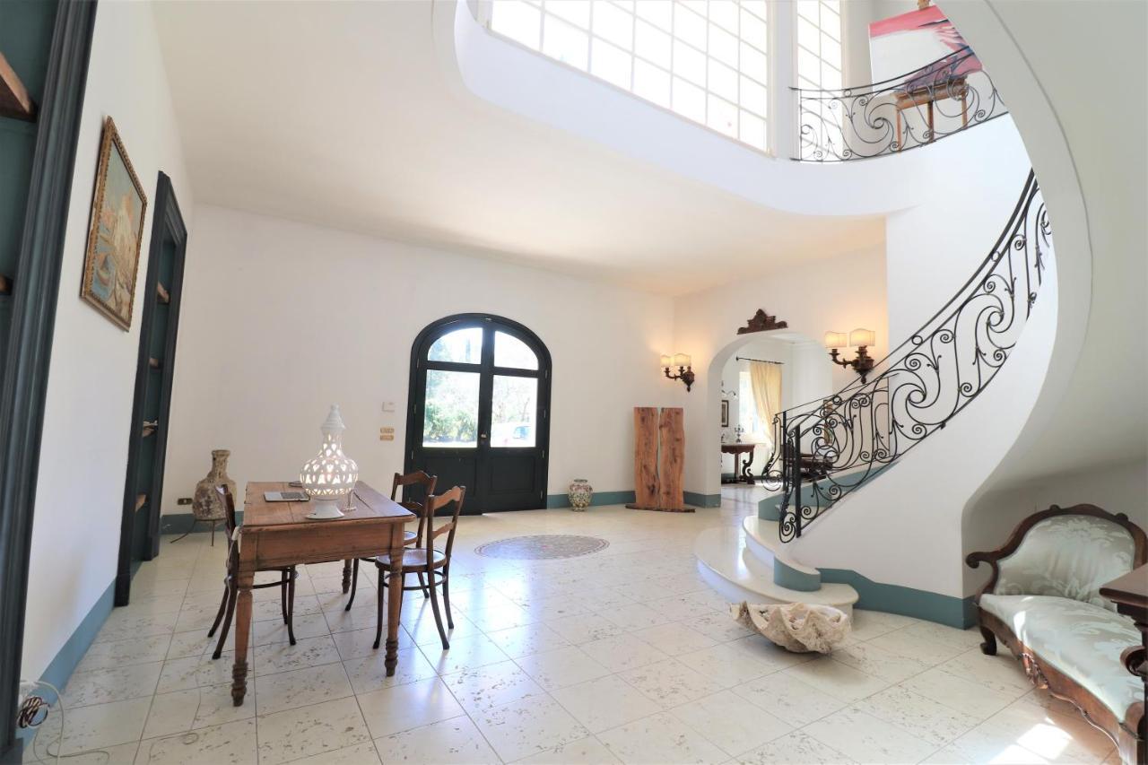 مبيت وإفطار ليتشي Relais Delle Rose المظهر الخارجي الصورة