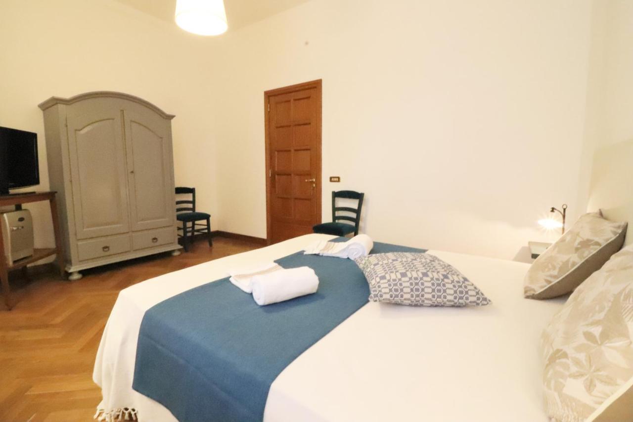 مبيت وإفطار ليتشي Relais Delle Rose المظهر الخارجي الصورة